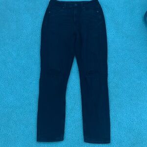 Black Ripped Boyfriend / Mom Jeans